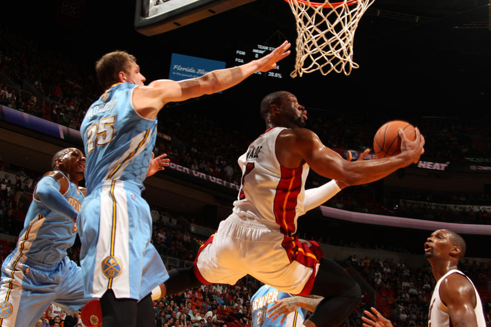  热火主场连胜遭终结无缘东部前三  